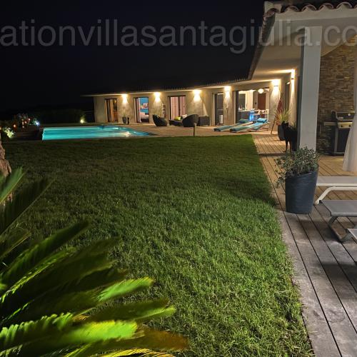 location de villa de standing en corse a santa giulia