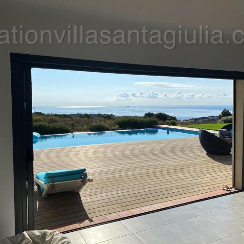 Location de villa de luxe a santa giulia corse du sud 20137